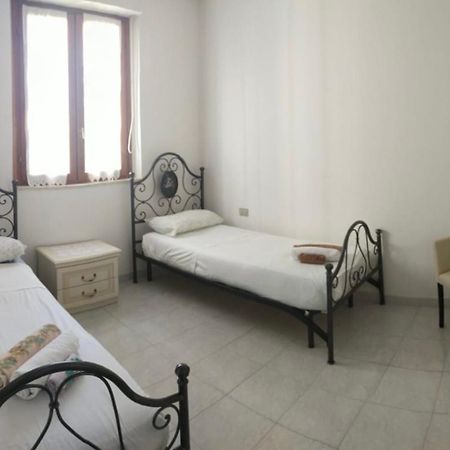 Pm 15 Via Liguria Guest House ألغيرو المظهر الخارجي الصورة